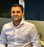 Bilde av megler Younas Mohammad Khyam