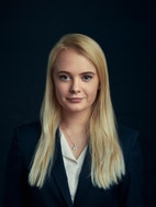 Bilde av megler Mari Rolfsen Ask