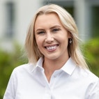 Bilde av megler Maria Brændeland