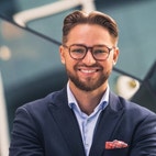 Bilde av megler André Ekeland