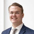 Bilde av megler Thomas Berentsen