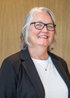 Bilde av megler Gry Monica Brovold