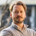 Bilde av megler Jonas Rønning Sunde
