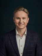 Bilde av megler Simen Hamre Liberg