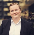Bilde av megler Fredrik Campbell Pedersen