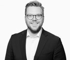 Bilde av megler Petter Løsåmoen