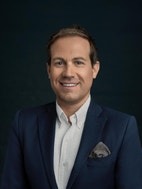 Bilde av megler Didrik Schou
