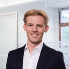 Bilde av megler Johannes Tangestuen