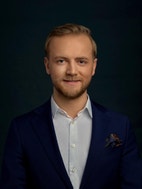 Bilde av megler Håvard Nilsen