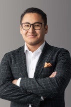 Bilde av megler Méisam Alamy