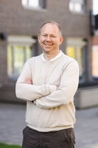 Bilde av megler Simen Dippner Bakke