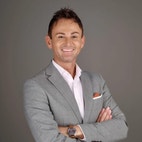 Bilde av megler Frank Fylling