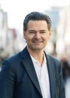 Bilde av megler Geir Helgeland