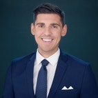 Bilde av megler Oskar Johansson