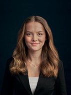 Bilde av megler Karen Ulvan Ratdal