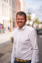 Bilde av megler John Christian Webb