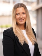 Bilde av megler Maria Stornes