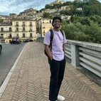 Bilde av megler Thayalan Aloysious