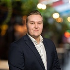 Bilde av megler Anders Nymoen