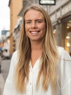 Bilde av megler Kristin Kollbær
