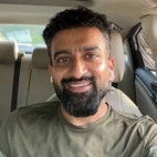 Bilde av megler Adnan Malik