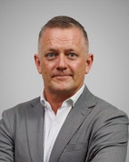 Bilde av megler Stian Berglund