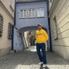 Bilde av megler Oliver