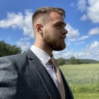 Bilde av megler Kris