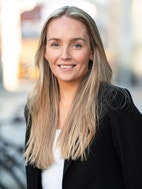 Bilde av megler Anette Berven