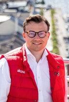 Bilde av megler Håkon Olsen