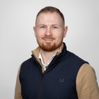 Bilde av megler Martin Mitani