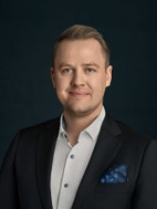 Bilde av megler Albert Eltvik Øien