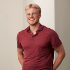 Bilde av megler Henrik