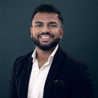 Bilde av megler Nirujan K Nathan