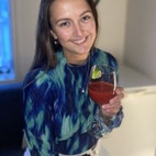 Bilde av megler Thea