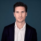 Bilde av megler Esben Mandelid