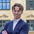 Bilde av megler Håkon Rygh Solvang