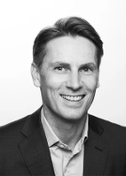 Bilde av megler Thomas Bagn