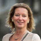 Bilde av megler Anne Marie Nesse Knudsen