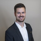 Bilde av megler Joakim Vier