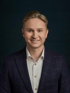 Bilde av megler Simen Hamre Liberg