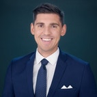 Bilde av megler Oskar Johansson