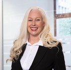 Bilde av megler Heidi Furset