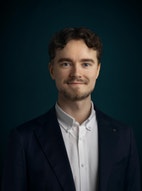 Bilde av megler Erlend Nordhus