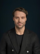 Bilde av megler Erlend Løvold