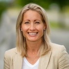 Bilde av megler Bettina Due