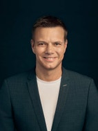 Bilde av megler Runar Bjørkelund