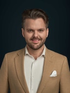 Bilde av megler Aleksander Stoveland