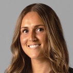 Bilde av megler Julie Vikheim Bjerklund