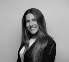 Bilde av megler Tanita Niknam